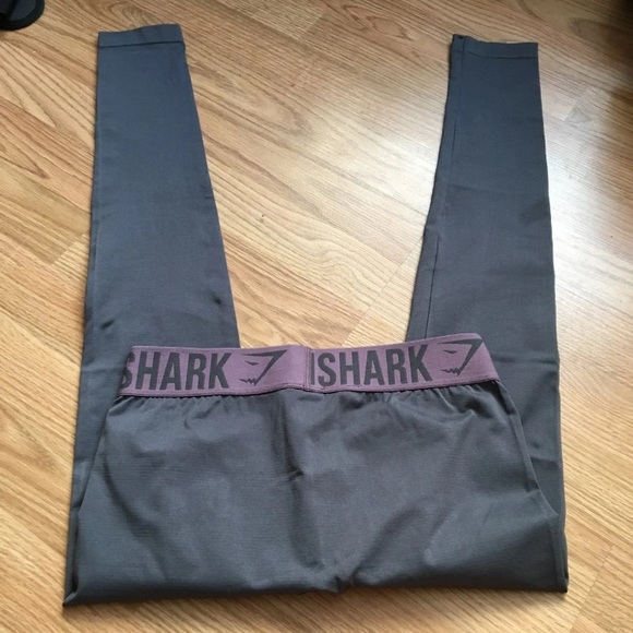 Gymshark Fit Leggings - Picture 2 of 5